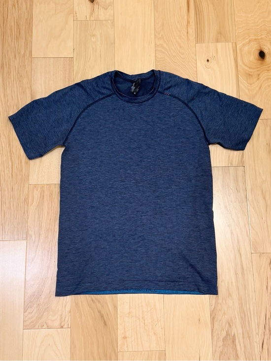 lululemon athletica Other - Lululemon Men’s Metal Vent Tech Short Sleeve Shirt